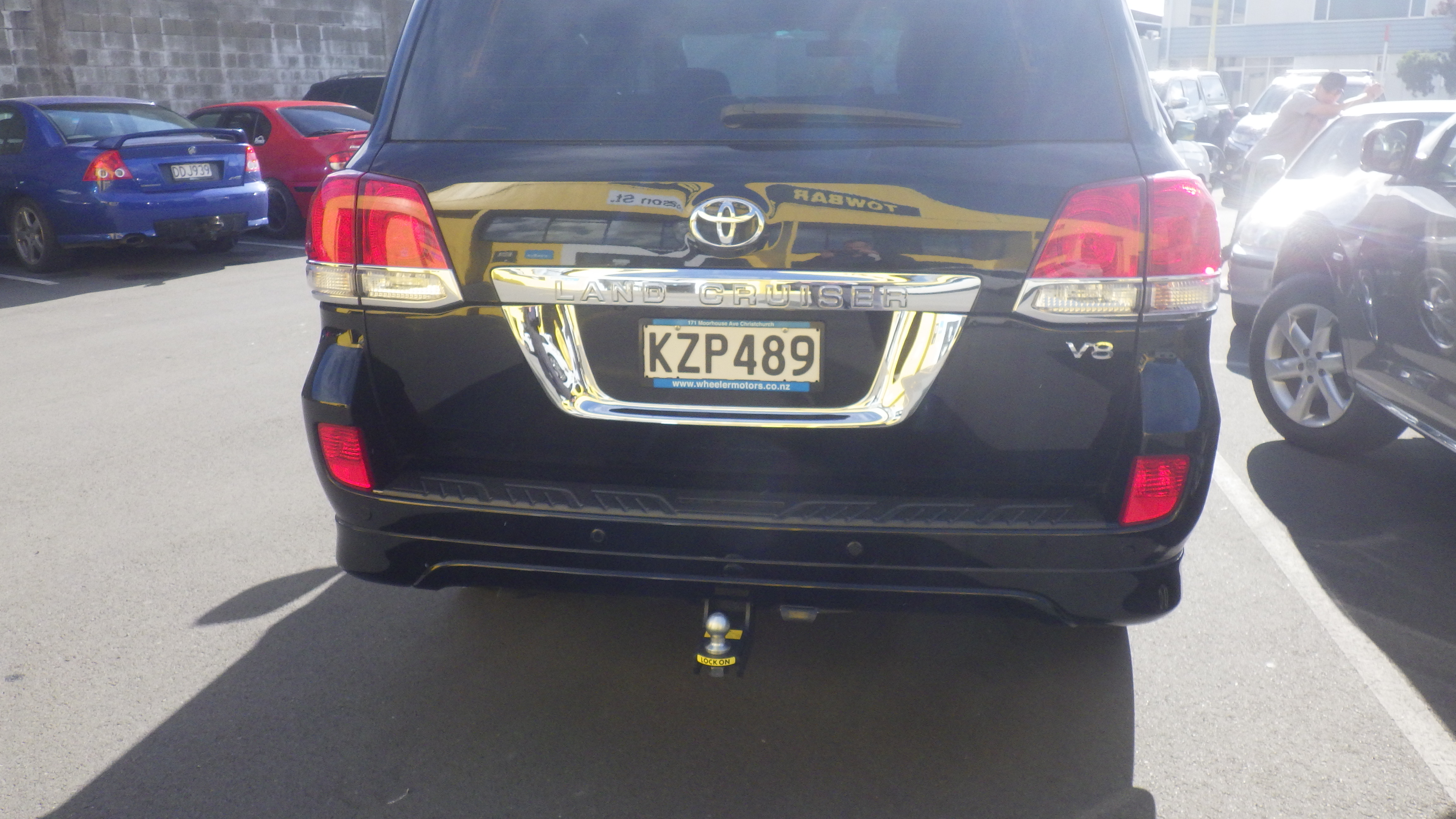 TOYOTA LANDCRUISER